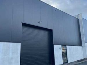 Entrepôt neuf à louer