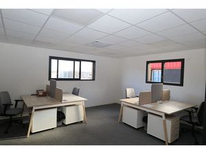 Location locaux professionnels 3 pièces 130 m² à Saint-Genis-Pouilly (01630)  2 250 €