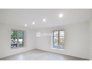 Location locaux professionnels 80 m² à Orleans (45000)  1 283 €