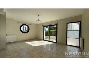 Location Appartement 3 pièces à Auray (56400) : à louer 3 pièces / 79m² Auray