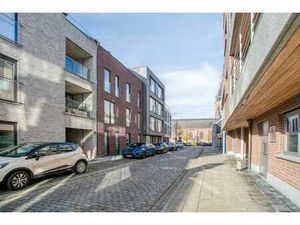 Gelijkvloers appartement met tuin gelegen te Oostnieuwkerke