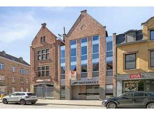 Deux bâtiments adjacents à vendre dans le centre d'Ypres