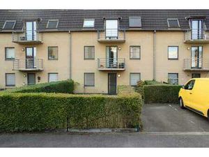 Appartement au rez-de-chaussée: 2 chambres  jardin et garage
