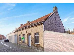 Maison mitoyenne située au calme dans le charmant quartier …