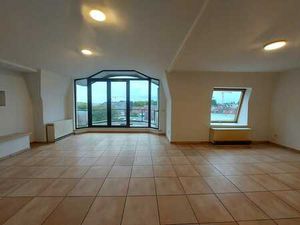 Penthouse te huur met twee slaapkamers en terrasje in har...