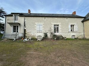 Corps de ferme de 123 86 m² à Saint-Gervais-Les-Trois-Clochers