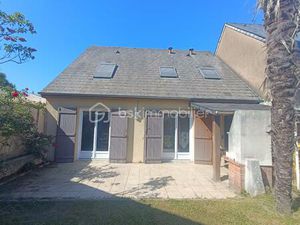 Maison de 98 m² à Lons