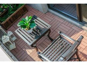 Gand STUDIO avec BALCON à deux pas des transports et de TOUTES COMMODITÉS