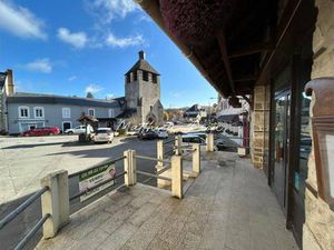 Local commercial à vendre