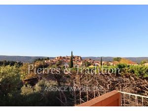 Roussillon  maison avec piscine et 2 studios proche village et commerces