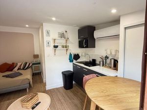 Studio tout inclus (internet  assurance  fluides etc.)