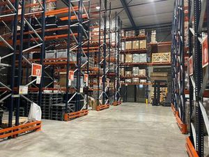 Surface industrielle à louer à Chaussée de Wavre 504 Grez-Doiceau (RBU73377)