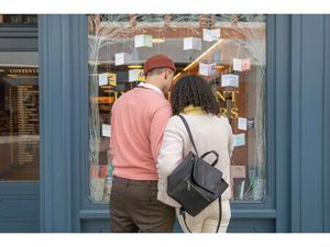 A louer - LOCAL COMMERCIAL commercial 60 m² Cntre-ville AURAY