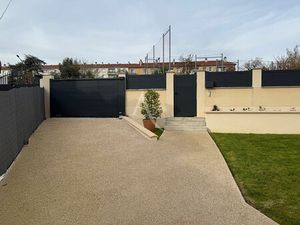 Maison Montreuil 81 m2 avec jardin refaite a neuve