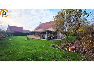 Vente maison 7 pièces 142 m² à Mouchin (59310)  373 000 €