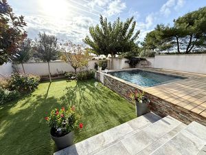 MAISON T5 DE 98M2 AVEC PISCINE SUR PARCELLE DE 467M2