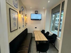 Location locaux professionnels 38 m² à Paris 19ème (75019)  31 200 €