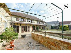 Maison - Saint yrieix la perche - 8piece(s) - 182 300€