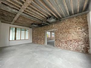 Local d'activités de 666m²