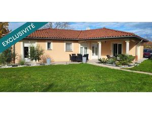 Maison plain pied 5 pièces avec double garage