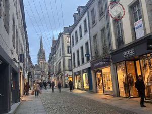 Vente Bureaux et commerces à Quimper Centre - Rosmadec - Gare (29000) : à vendre / 120m² Q
