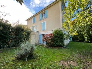 MARGENCY * EXCLUSIVITÉ * SECTEUR RÉSIDENTIEL et PAVILLONNAIRE * GRAND REZ-DE-JARDIN *