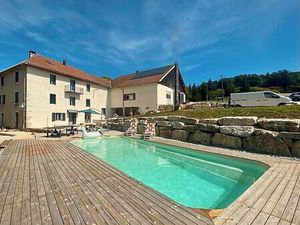 Vente maison 8 pièces 280 m² Plateau d'Hauteville (01110)