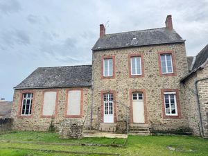Vente maison 5 pièces 125 m² à Brée (53150)  105 400 €