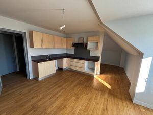 Location appartement 3 pièces 66 m² à Bozouls (12340)