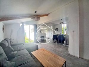Vente maison 4 pièces 87.68 m² à Port-Sainte-Foy-et-Ponchapt (33220)  130 000 €