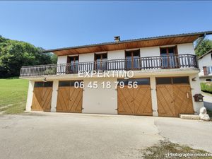 MAISON A RENOVER - OPPORTUNITE RARE - GRAND SOUS-SOL - AU CALME