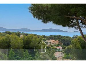 Vente maison 5 pièces 225 m² Carry-le-Rouet (13620)