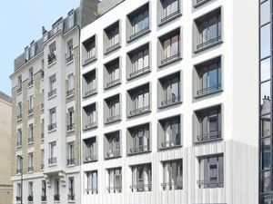 Boutique à vendre . FAUBOURG 45 FAUBOURG 45