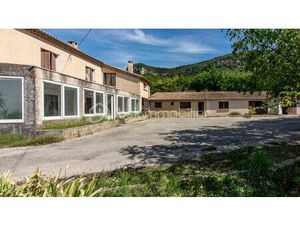 EXCLUSIVITÉ – Drôme provençale  secteur proche DIEULEFIT – Propriété agricole de 14 ha ave