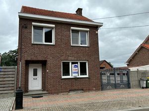 Zeer ruime woning 3 slpks te Linter