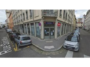 LOCAL COMMERCIAL A LOUER