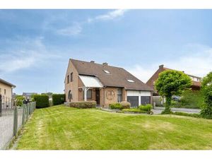 Ruime woonst met tuin in Boutersem (Roosbeek)