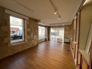 LOCAL COMMERCIAL - ROCHEFORT