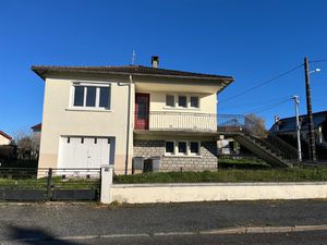 Location Maison 4 pièces 90m² ST YRIEIX LA PERCHE 87500