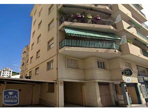 Parking à louer - Nice (06) - 111€