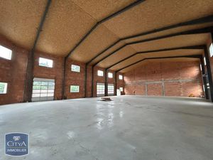 Local industriel à louer - Saint-Sauveur (38) - 3 250€