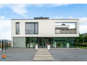 Villa te koop in Schriek