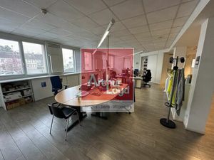 Location Local Professionnel 465m² TROYES 10000