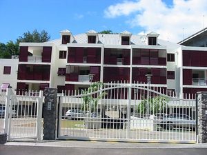 Location Appartement 2 pièces 43m² ST DENIS 97400