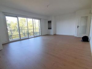 Appartement * 4 Pièces * 90 M² * 44200 Nantes * 790 * 90 * 880