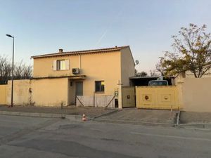 LOCAL PROFESSIONNEL A LOUER