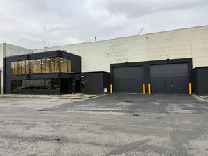 Strategisch gelegen magazijn in de Haven van Antwerpen