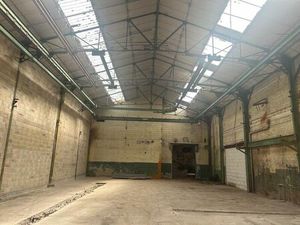 A LOUER - LOCAUX D'ACTIVITÉS - 450 M2 - SAINT-QUENTIN :