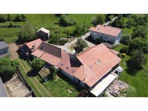 Maison de luxe de 15 pièces en vente à Garlin  Nouvelle-Aquitaine