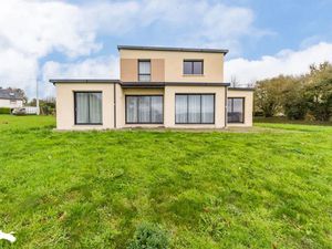 Vente maison 5 pièces 139 m² à Louargat (22540)  343 805 €